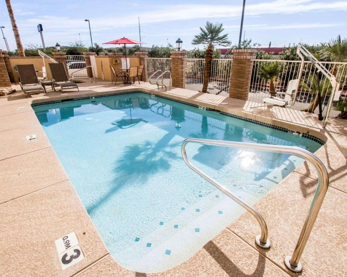 Sleep Inn Phoenix North I-17 מראה חיצוני תמונה