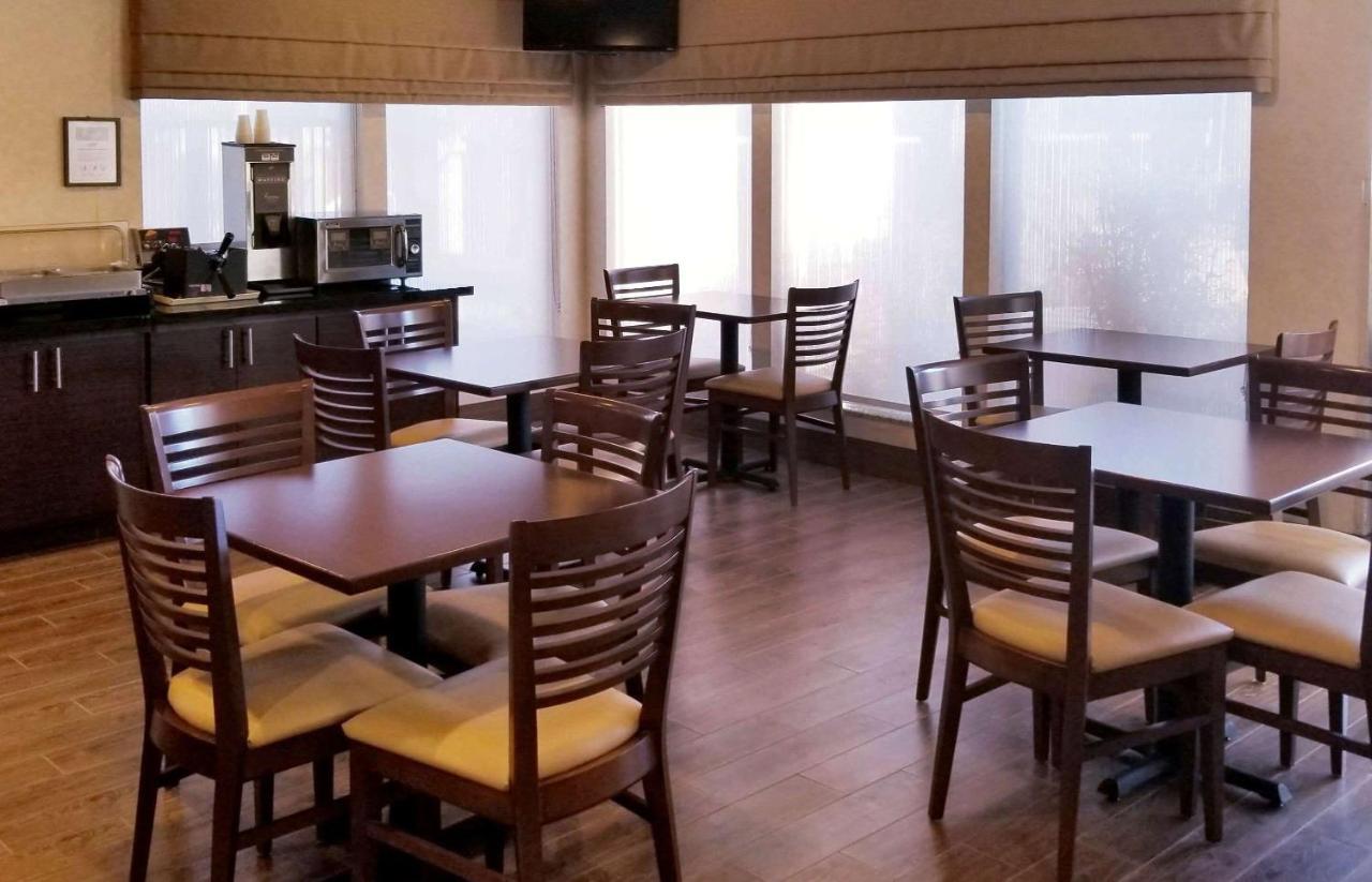 Sleep Inn Phoenix North I-17 מראה חיצוני תמונה